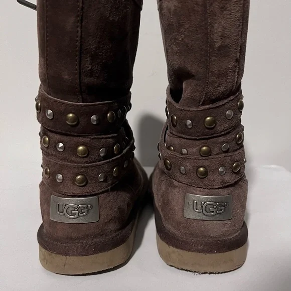 UGG Boots - Picture 10 of 16